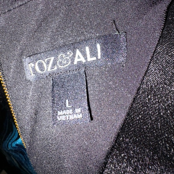 Roz & Ali Black Blue Floral Bell Sleeve Dress Size Large - Picture 2 of 12